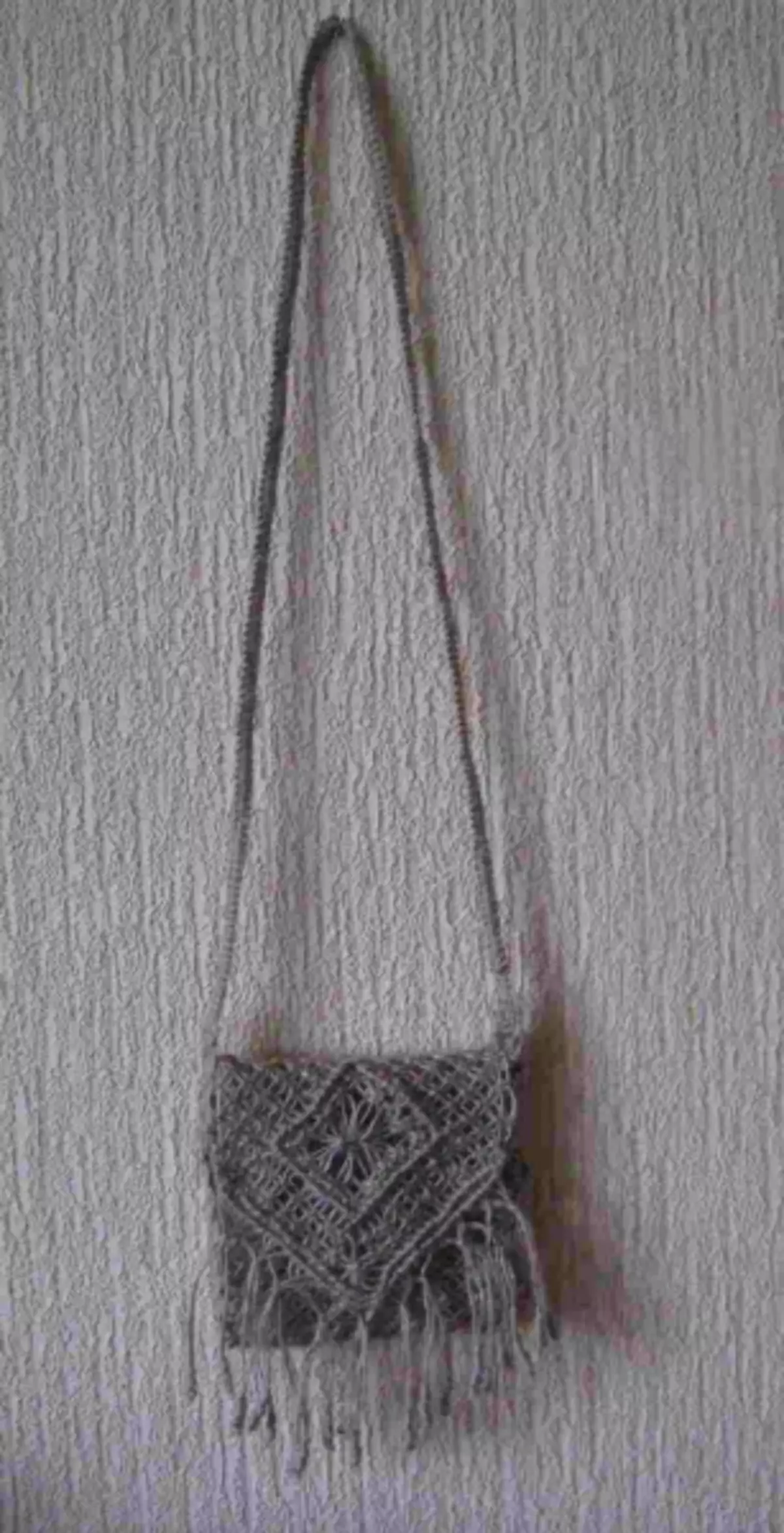 Macrame Bag ធ្វើវាដោយខ្លួនឯង: ថ្នាក់មេជាមួយរូបថតនិងវីដេអូ