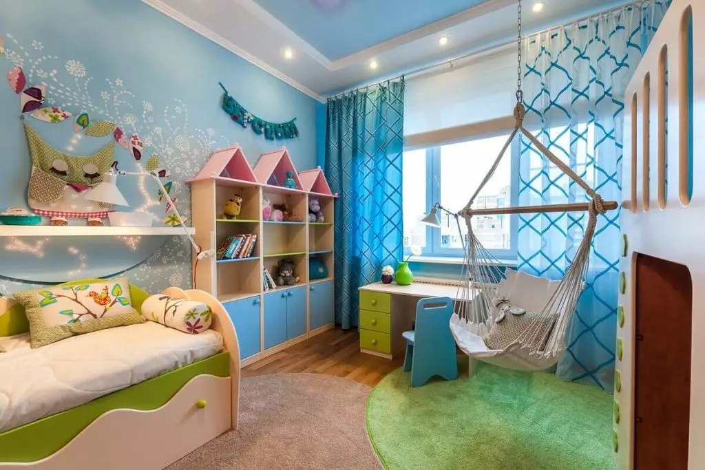 Anordnung und Erstellung eines Kinderzimmerentwurfs 12 m²: praktische Techniken