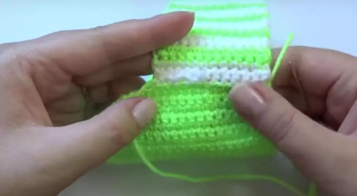 Точки-басейни: видео уроци с описание на работата на плетене на една кука
