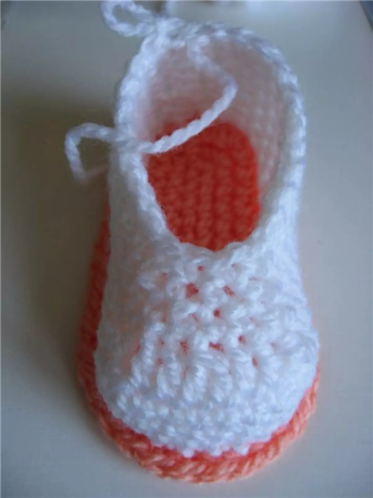 新生儿的钩针靴：硕士课程