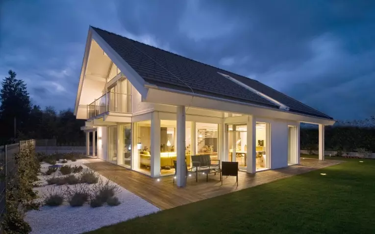 德國技術：圍繞著構建風格的浮動房屋：門面和飾面（15張）