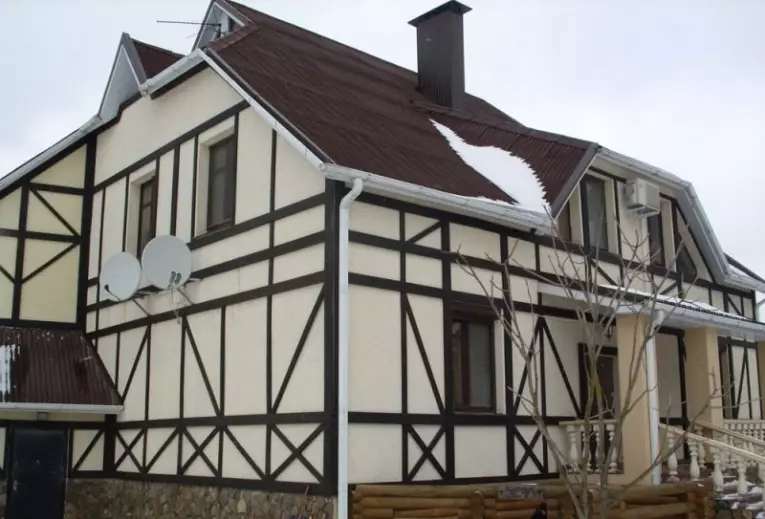 जर्मन टेक्नोलोजी: अनुहारको शैलीमा फ्राइकिंग घरहरू: अनुहार र समाप्त (1 pot फोटो)