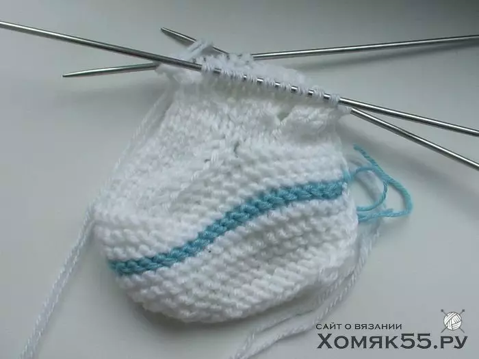 Booties со плетење игли: видео лекции за почетници со шема за плетење
