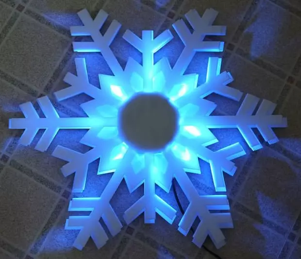 Snowflake ერთად LED განათება გავაკეთოთ საკუთარ თავს