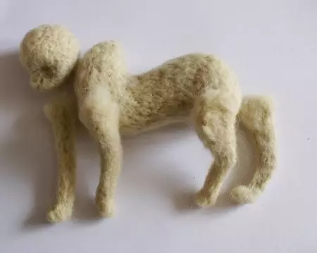 Classe de maître sur pliage de la laine jouet chat de l'auteur Larisa Ivanova