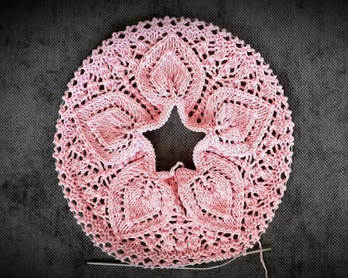 ಗರ್ಲ್ಸ್ Crochet ಫಾರ್ ಉಡುಗೆ: ಆರಂಭಿಕರಿಗಾಗಿ ವೀಡಿಯೊ ಲೆಸನ್ಸ್