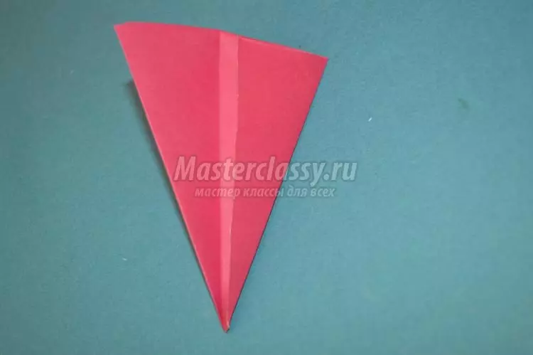 Origami rose fan papier mei hannen: skema yn Russysk foar begjinners