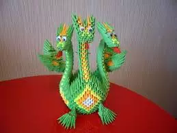 Dragon: Modulárny origami, montážna schéma s pokynmi krok za krokom a master triedy