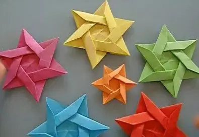 Çocuklar için kağıttan video origami: çiçekler, kurbağa ve tekne
