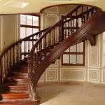 Tipuri și avantaje ale scărilor din lemn [Opțiuni de performanță în scenă]