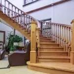Typen en voordelen van houten trappen [Stage Performance-opties]