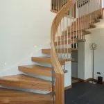 Tipus i avantatges de les escales de fusta [Opcions de rendiment escènic]
