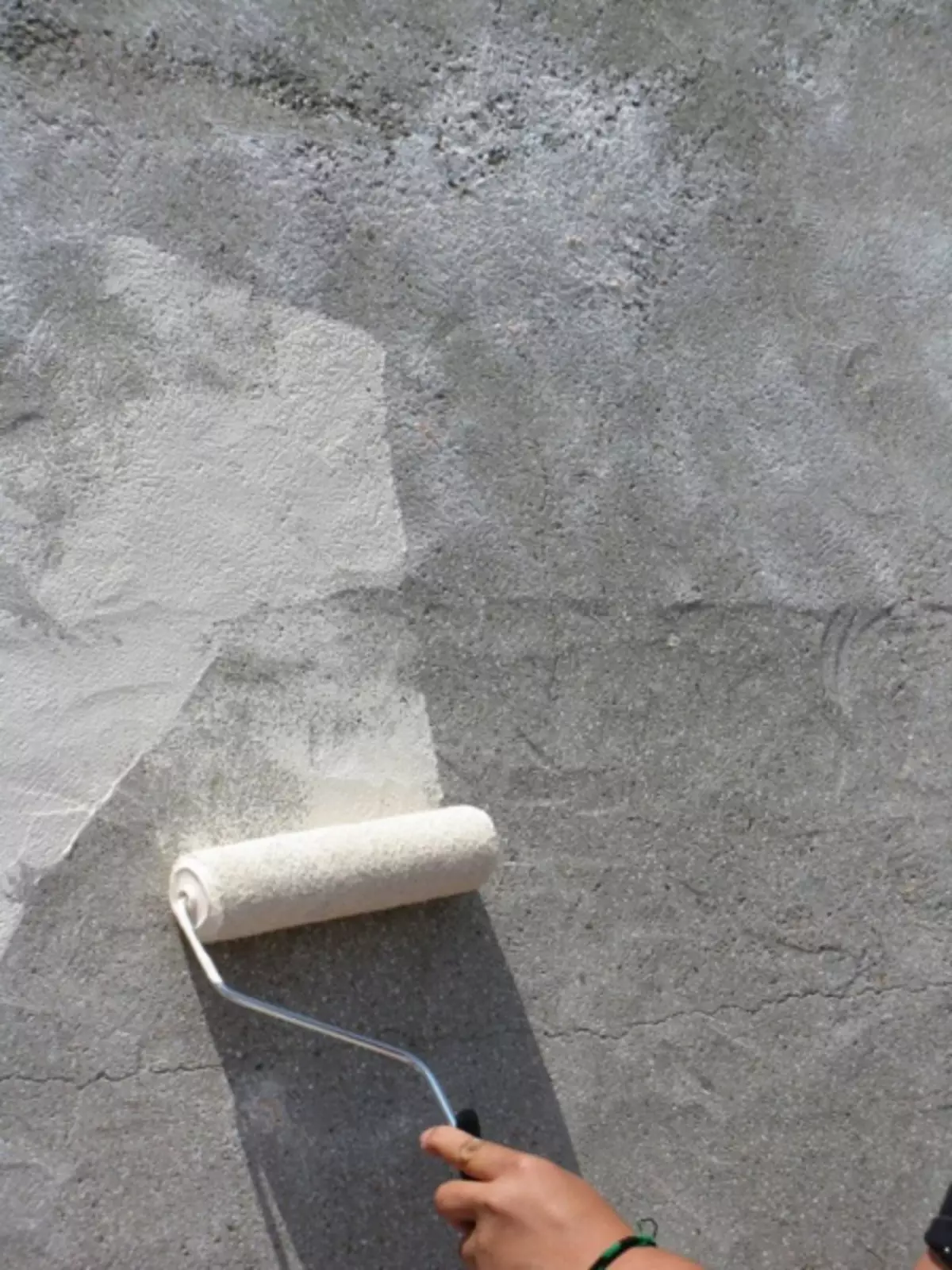 Каучук и полиуретанова боя на бетон за външно работно износоустойчиво