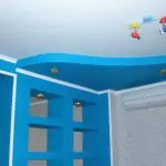Soffitto contemporaneo nei bambini: superfici del soffitto e tecniche di design