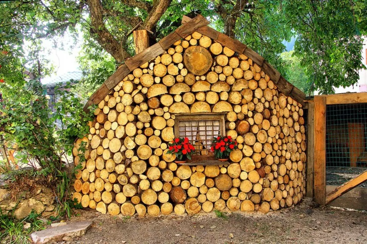 Grinurka: houses from the woods with their own hands (38 photos)