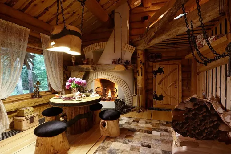 Das Innere eines Holzhauses innen: moderne Ideen für ein privates Landhaus (43 Fotos)