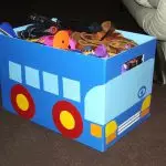 Domači predal za igrače: Možnosti iz kartona, tkanine in lesa (4 MK)