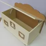 Homemade toy drawer: options from cardboard, fabric and wood (4 MK)