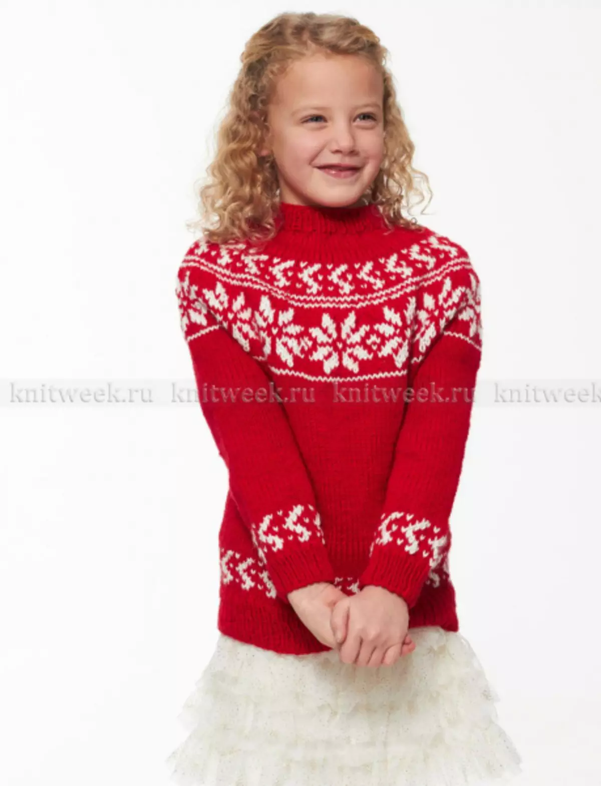 Meisje sweater mei stricken naalden mei ornament: Skema's mei foto's en fideo