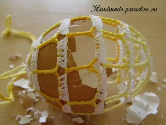 Jak škrobit pletené velikonoční vajíčka