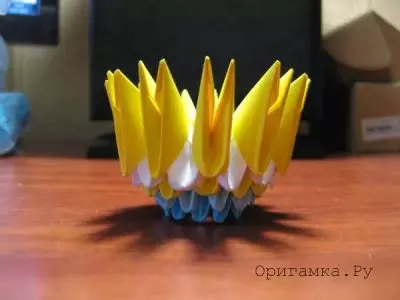Origami papera vazo: majstra klaso kun video kaj foto