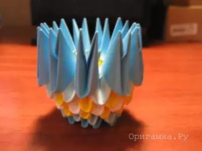 Origami Paper Vase: Master razred z video in fotografijo