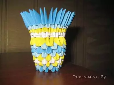 Origami Paper Vase: Master klasa sa video i fotografijom