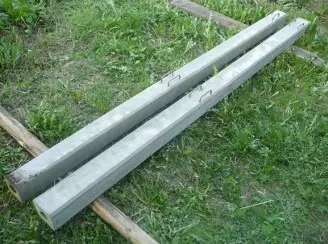 Stâlpi de beton pentru gard. Producția de stâlpi din beton cu mâinile lor