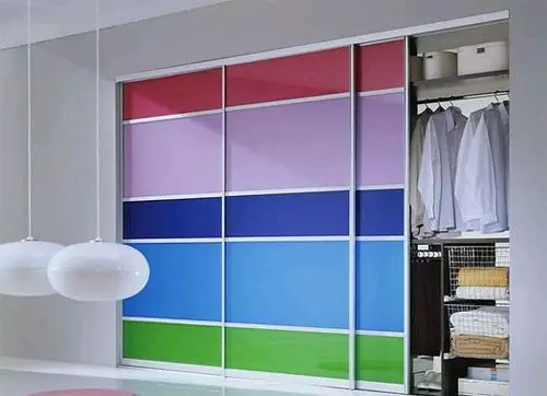 Sliding doors for dressing room with your own hands