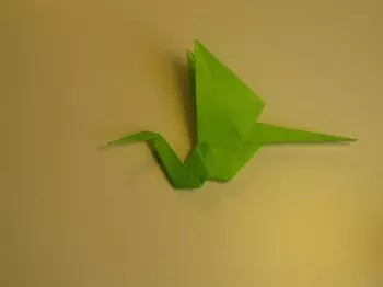 Dragon Origami o bapur: Sut i wneud i ddechreuwyr gyda chynllun a fideo