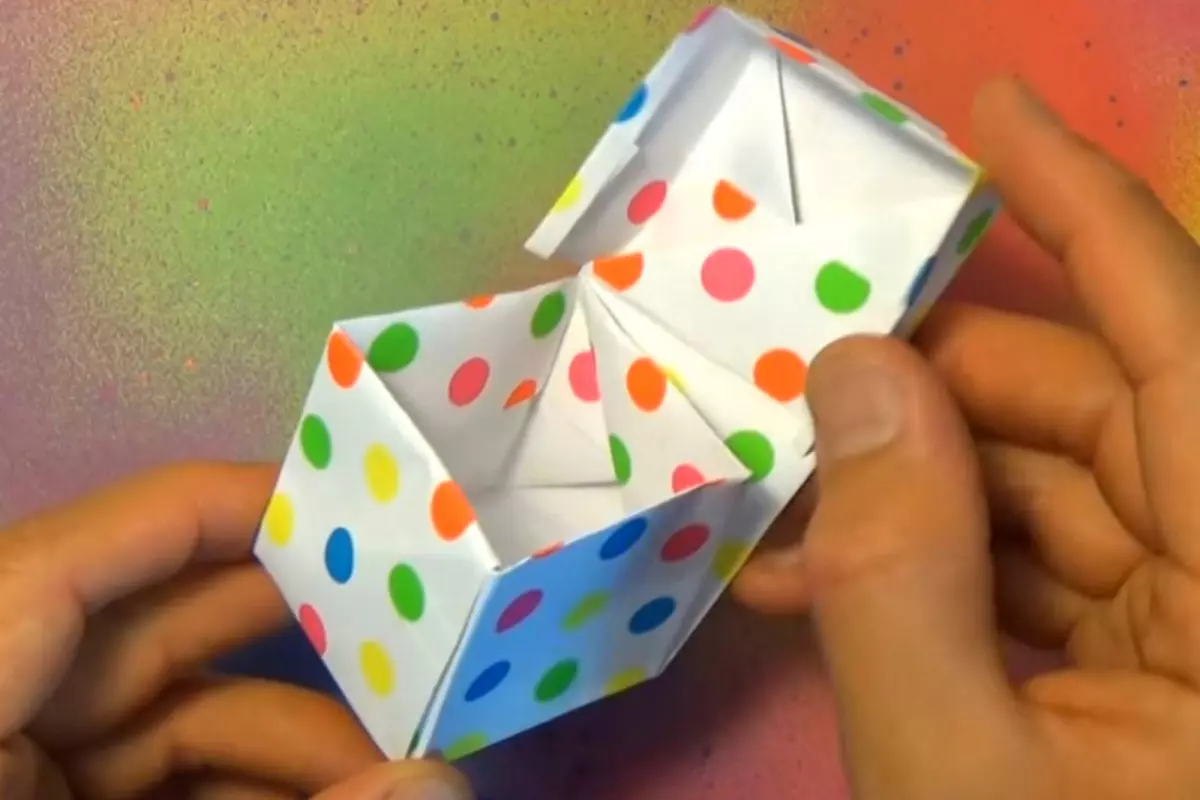 Kothak kertas origami nindakake dhewe kanthi tutup lan kejutan