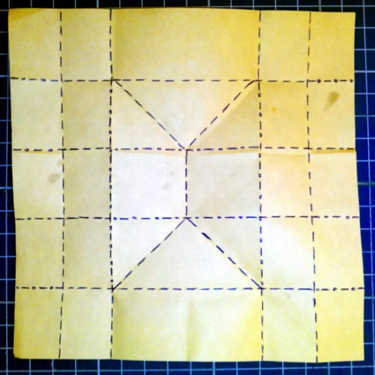 Оригами хартија кутија Направете го тоа сами со капак и изненадување