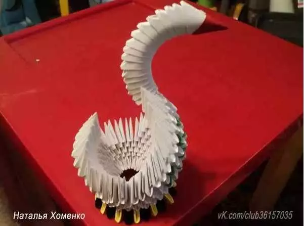 Peacock dari Modul Origami: Skema Majelis dengan MK dan Video