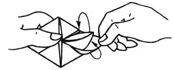 Gahunda ya origami iva mu mfusi ku meza: Icyiciro cya Master hamwe na ifoto na videwo