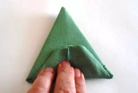Schemi di origami dai tovaglioli sulla scrivania: classe Master con foto e video