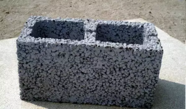 Жеке құрылыста жеңіл бетон бетон