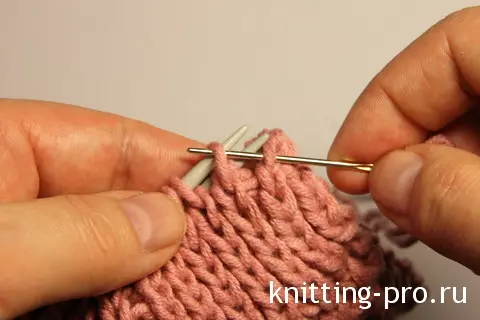 Elastic closure of loops with knitting with photos and video