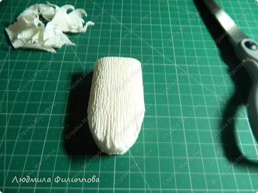 자신의 손으로 종이에서 장미를 쉽게 만드는 방법 : 비디오가있는 체계