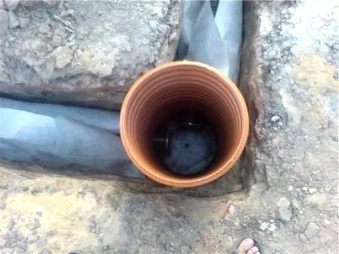 Drainage Well gawin ito: isang aparato, kung paano gumawa ng iyong sarili, pag-install