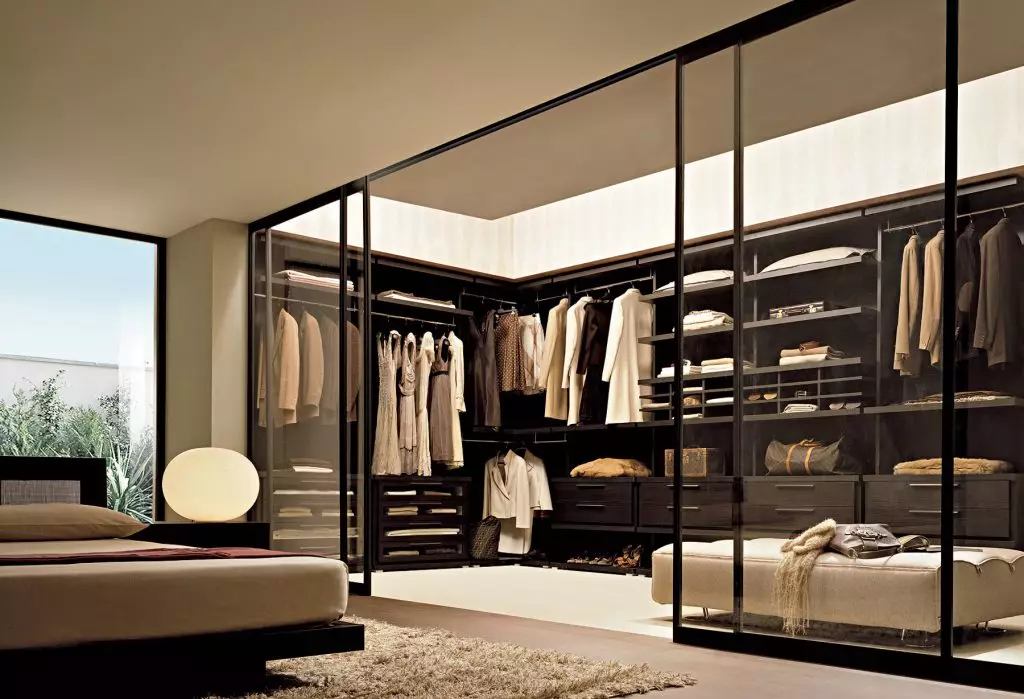 Sovrum med omklädningsrum: Foto av design och tips om design