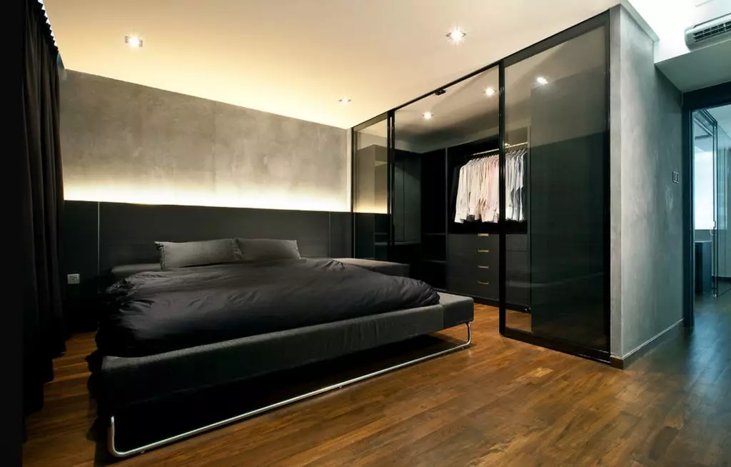 חדר שינה עם חדר הלבשה: תמונה של עיצוב וטיפים על עיצוב