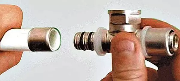 Ako pripojiť a pripojiť metalplastic potrubia