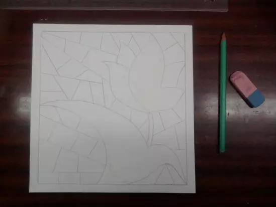 Zafarbené sklo na papieri so svojimi vlastnými etapy: ako kresliť so šablónou