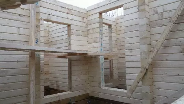 Kako zgraditi hišo iz bara: Technology + Foto poročilo + Video