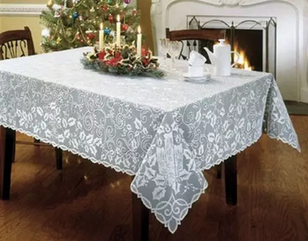 Tekstile për tabelën festive: mbulesë tavoline, napkins, gjurmët (40 foto)