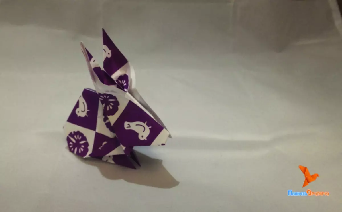 Kağızdan Hare Origami: Video və fotoşəkili olan modullardan montaj sxemi