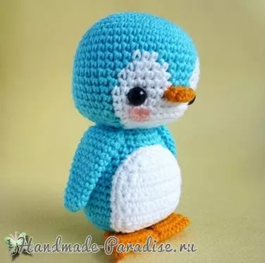Crochet ludilo. Pingveno Amigurumi