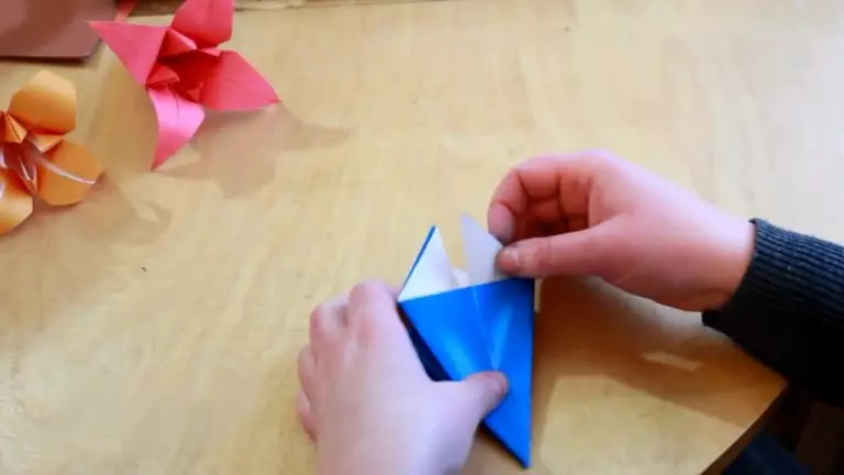 Kuglice za papir rade sami za dekor: master klase sa shemama