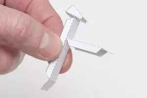 Karta Harmonica: Snajja fit-Teknika ta 'l-Origami bi skemi