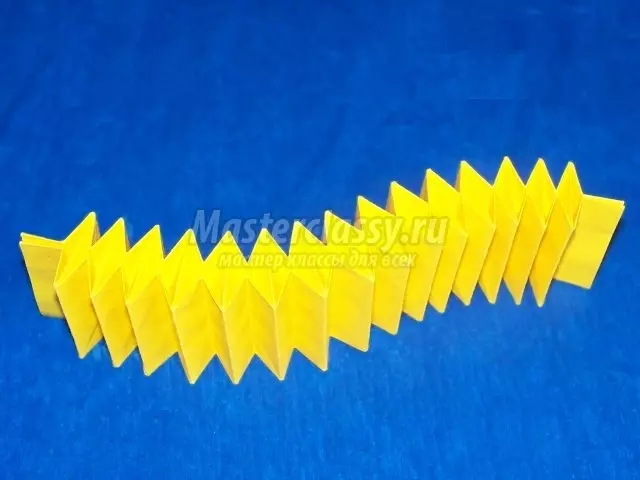 Papier Harmonica: Remeslá v origami technike so systémami